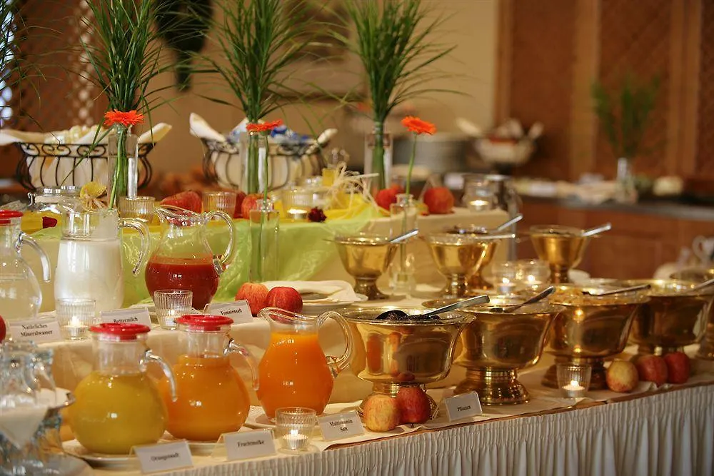 Wunsch Hotel Muerz - Natural Health & Spa Hotel باد فسينغ